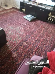  1 سجادة صوف ايراني  بحالة جيدة
