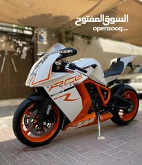  6 1190 cc Ktm rc8 R