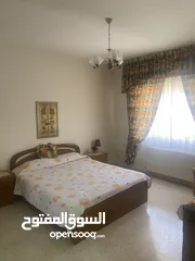  19 شقة سكنية نضيفة وفاخرة للبيع ، مفروش او بدون فرش في خلدا بالقرب من مدارس الدر المنثور