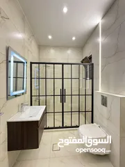  22 شقة أرضية للبيع في البنيات بالقرب من مدارس الاصالة والمعاصرة 150م مع ترس وكراج خاص