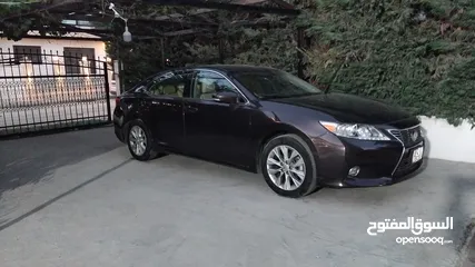  1 لكزس 2014ES300h بحالة الشركة