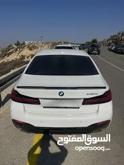  7 BMW 530e M PACKAGE -///M Night Package