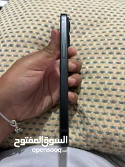  6 iPhone 15 جهاز