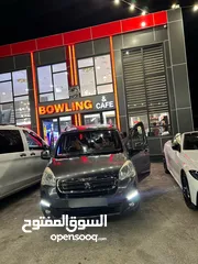  1 بيجو بارتنير 2017 تيبي 6+1