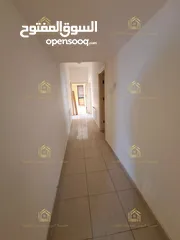 1 شقة فارغة - الجاردنز - 3نوم - 180م