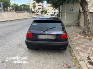  7 جولف موديل 1993 للبيع لون باذنجاني كامل اضافات
