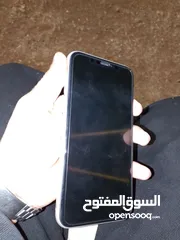  2 ايفون 11 بحاله الوكاله