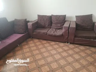  2 sofas sat is good condition