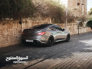  6 هونداي جينيسس كوبيه جير عادي