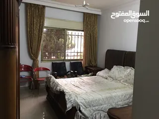  18 للبيع شقه ارضيه مساحة 140 في ضاحية الياسمين