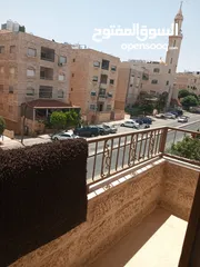  4 شقة للبيع حي نايفة بالقرب من وزارة الصحة