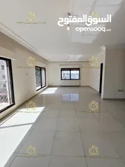  11 شقة من فيلا - الرابية - 4نوم 2ماستر - 330م - بلكونات بإطلالة مميزة - منطقة هادئة ومميزة