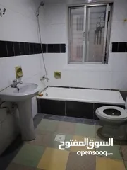  6 شقه للايجار طبربور حي الشهيد الجنوبي خلف صاله العلالي