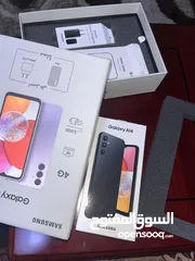  5 هاتف سامسونغ 2023 بحالة جيدة جدا بسعر مغري معه الشاحن الأصلي مع كفَرين الكاميرا 50 ميجا بكسل  8 رام
