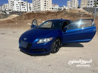  4 هوندا Crz موديل 2015 نظيفة جدا للبيع