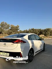  8 هيونداي ايونك 2017 بحالة الوكاالة للبيع او للبدل