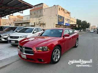  5 Dodge charger RT 2012