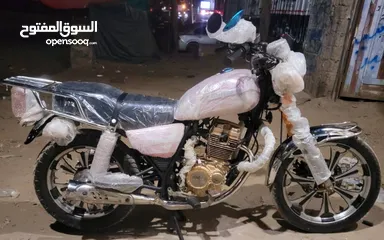  1 متر  للبيع  عرطه العرطات زوجن قوة المكينه 200 cc