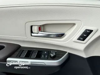  17 2021 Toyota Sienna Platinum Hybrid AWD