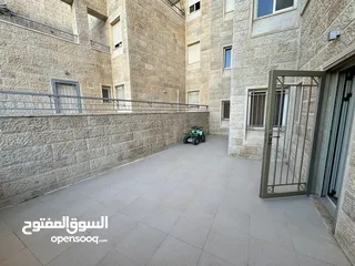  7 بيع شقة فاخرة في روابي، الحي الثالث، عمارة رقم 11، الطابق الاول