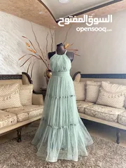  1 فستان سهره  لبسه واحده  للبيع  بنصف السعر