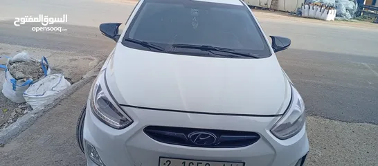  3 هيونداي اكسنت موديل  1600 بنزين 4 غيار لون ابيض  بلوتوث  كاميرا خلفيه رادار امامي  عده صوت.....