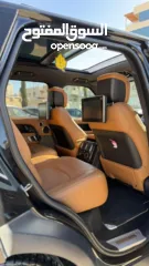  10 رينج روفر فوك  اوتوجرافي 2019  محرك 4400 ديزل كامل الاضافات  عداد 150000 كيلو