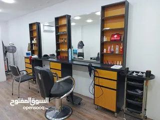  3 صالون سيدات للبيع بسعر مغري جدا بكامل معداته وبدعي السفر