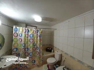  2 شقة غير مفروشة للإيجار 400م2 ( Property 16683 )-174848012