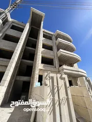  17 شقة طابق ثاني قرب بنك الاتحاد في طريق المطار النخيل