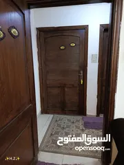  4 شقة مميزة للبيع بسعر مميز وبموقع حيوي وقريب من جميع الخدمات