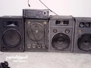  1 سماعات اسود