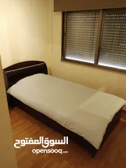  6 شقه مفروشه غرفتين نوم في دير غبار