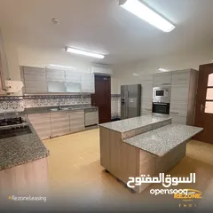  7 Upscale 4 Bedroom Villa in Al Ghubrah North