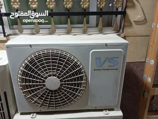  2 مكيف 1طن بحالة جيدة جدا للبيع