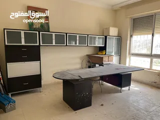  13 شقة كبيرة تصميم خاص للبيع في طبربور - أبو عليا