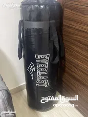  7 كيس ملاكمة Everlast للبيع