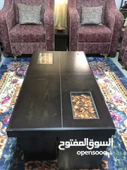  2 طقم كنب وكرسي هزاز وطاولات