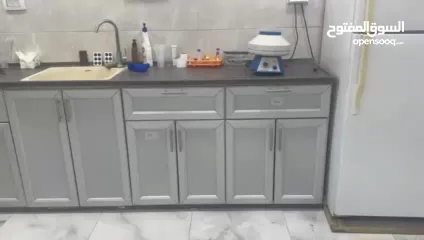  18 مختبر طبي للبيع بالكامل