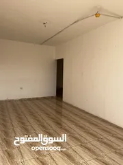  9 مكتب تجاري 60 متر الياسمين شارع الامير هاشم الطريق المؤدي إلى عبدون