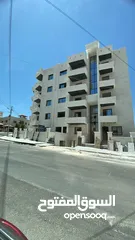  19 شقق فاخرة قيد التشطيب في اسكان الكهرباء مساحات متنوعة على 3 شوارع واسعة