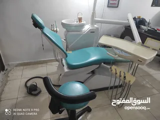  2 عيادة أسنان مجهزة بالكامل بشارع الهرم بجوار بنك مصر للبيع.