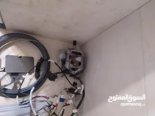  4 قطع غسالات شغاله 100/100 متور  وجه غساله  لوحه  غطاه