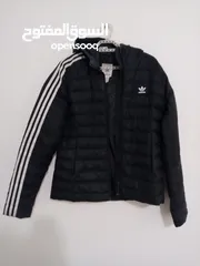  3 جاكيت شبابي اديداس سبورت adidas sport اصلي  100% مستعمل بحالة ممتازة . صنع في بنغلاديش  مقاس ميديوم