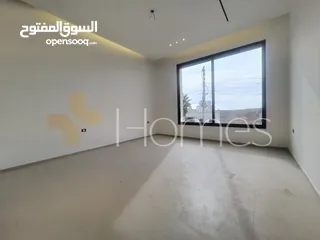  8 فيلا للبيع في طريق المطار بمساحة بناء 552م