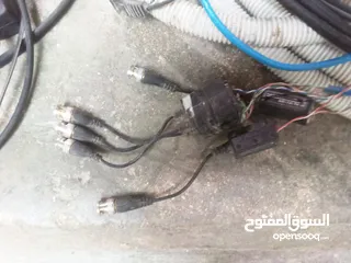  11 متاح 3 كاميرات مراقبة مستعملات بحالة ممتازة جدا معهم وصلات أو محولات او ديفي آر للبيع اقرء الوصف