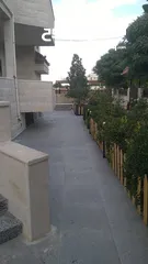 5 بيت مستقل للبيع مكون من طابقين