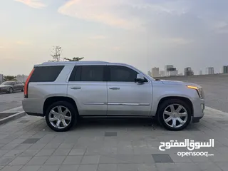  9 Cadillac Escalade 2015