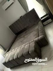  14 تفصيل جميع أنواع الكنب الامريكي والاسرائيلي  اعطيني تصميمك وقياسك او اعطيني صوره وخد اختها