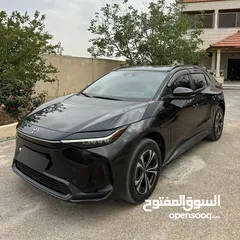  2 لعشاق التميز BZ4X اسود (صنف نادر.7 كاميرات.4 شاشات.)فحص كامل مالك أول من الزيرو بحالة الوكالة